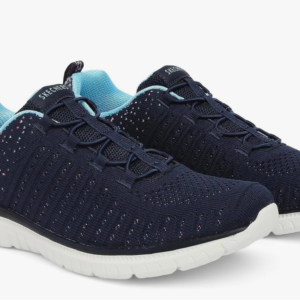 Skechers Women’s Virtue Sneakers size 8 wide